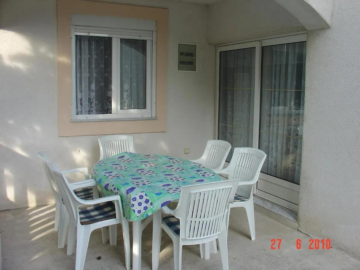 Apartments With A Parking Space Sveti Filip I Jakov, Biograd - 13225